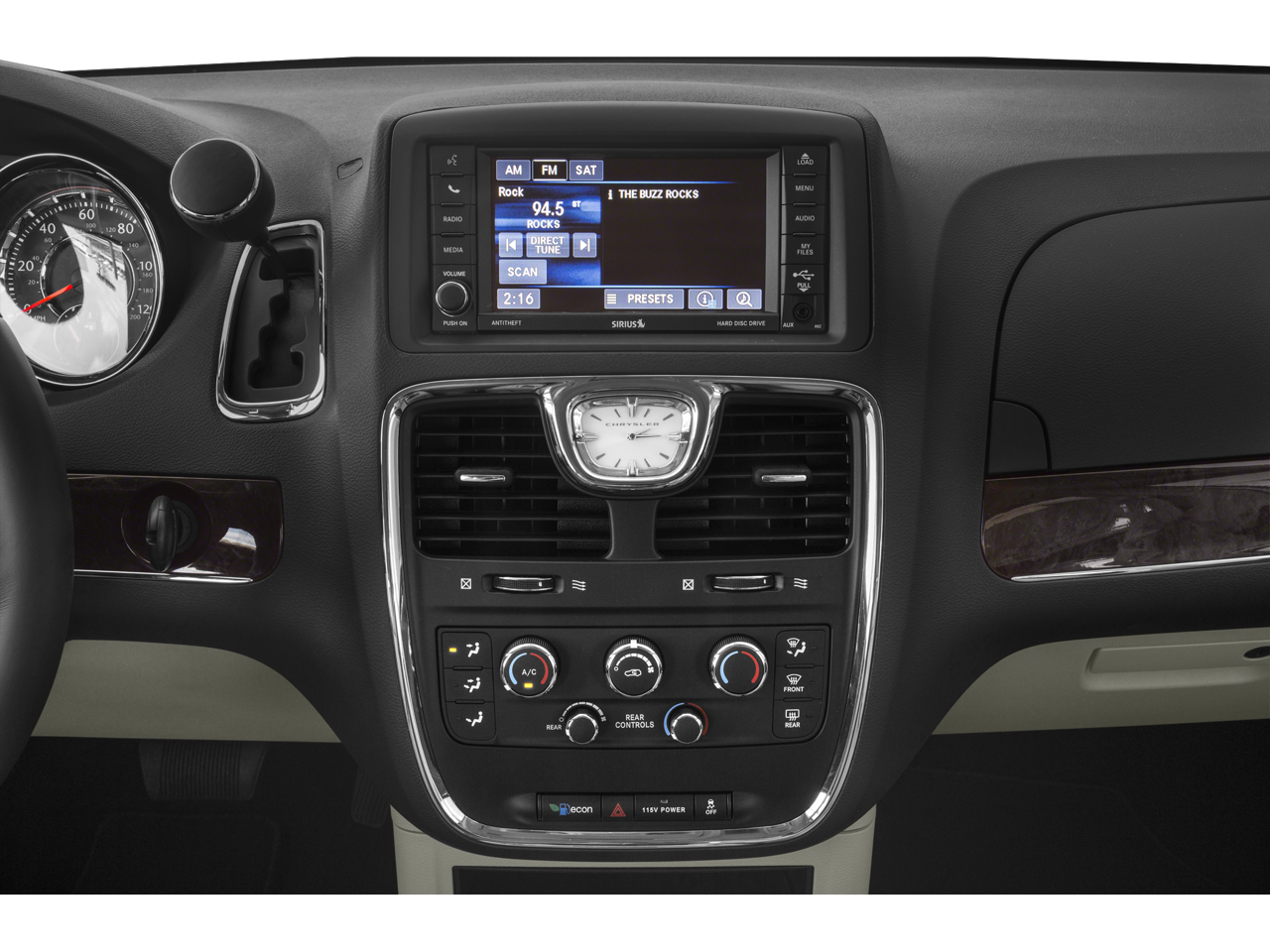 2015 Chrysler Town & Country Touring