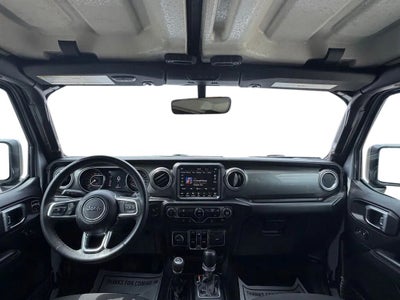 2023 Jeep Wrangler 4-Door Sahara