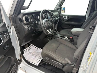 2023 Jeep Wrangler 4-Door Sahara