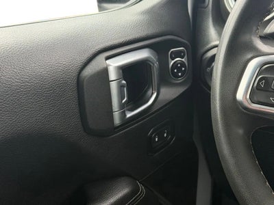 2023 Jeep Wrangler 4-Door Sahara