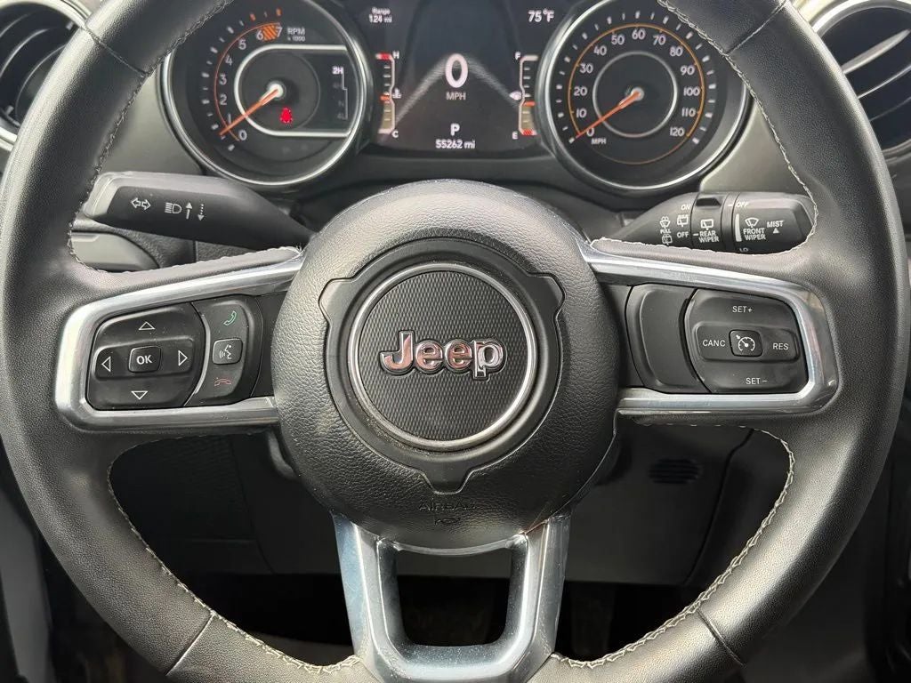2023 Jeep Wrangler 4-Door Sahara