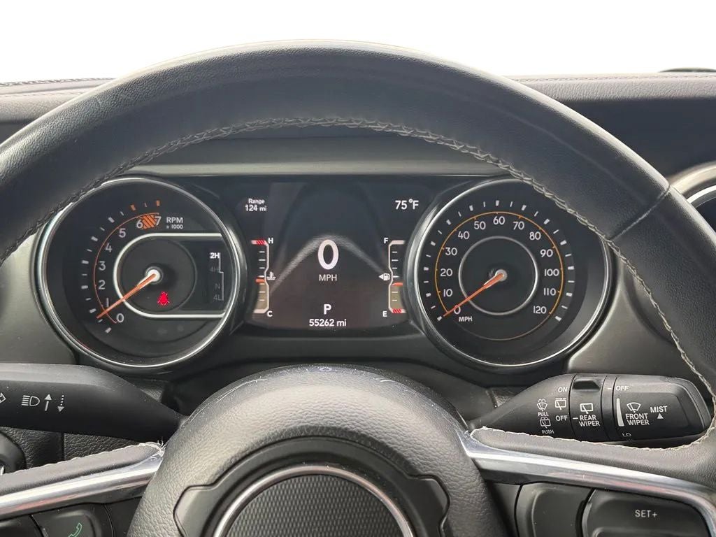 2023 Jeep Wrangler 4-Door Sahara