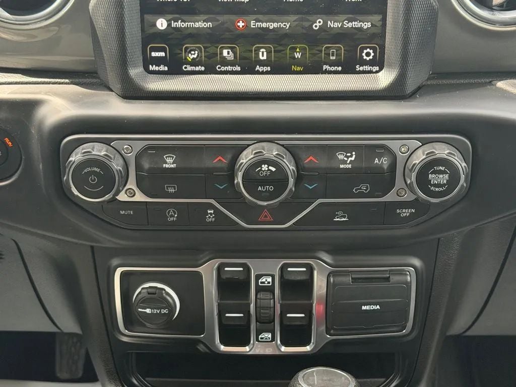 2023 Jeep Wrangler 4-Door Sahara