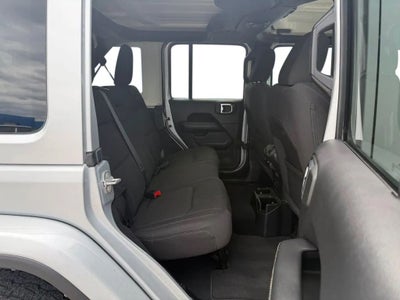 2023 Jeep Wrangler 4-Door Sahara