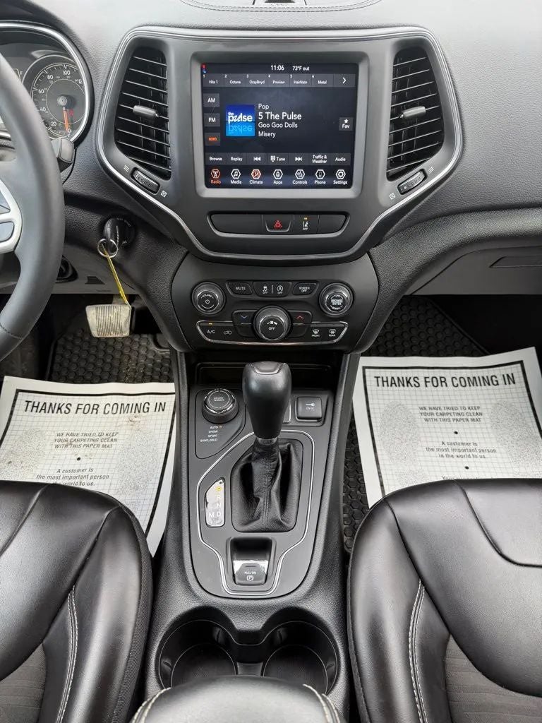 2022 Jeep Cherokee X 4x4