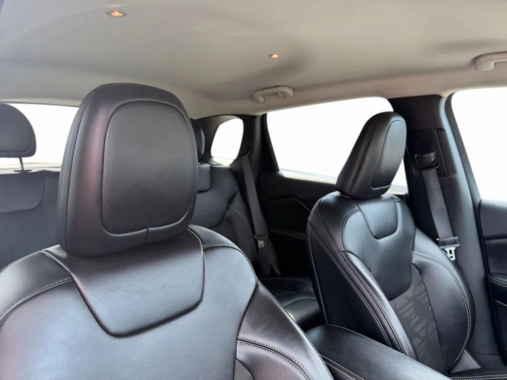 2022 Jeep Cherokee X 4x4