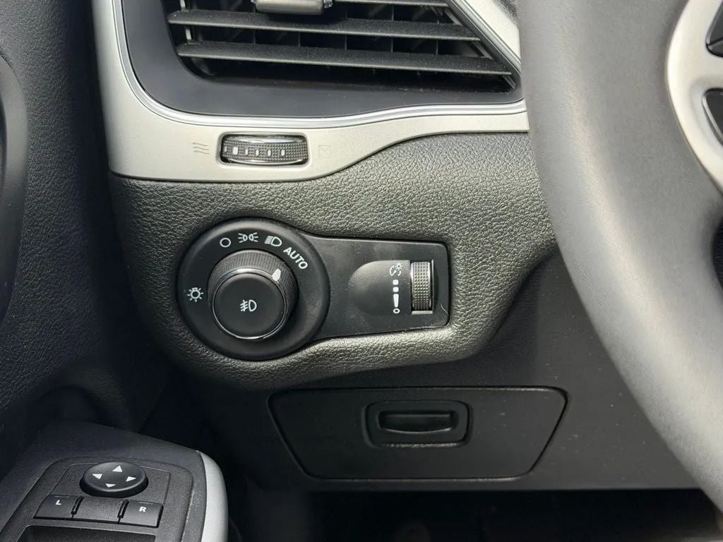 2022 Jeep Cherokee X 4x4