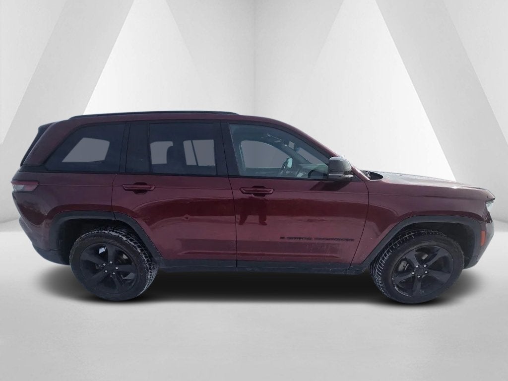 2022 Jeep Grand Cherokee Altitude 4x4