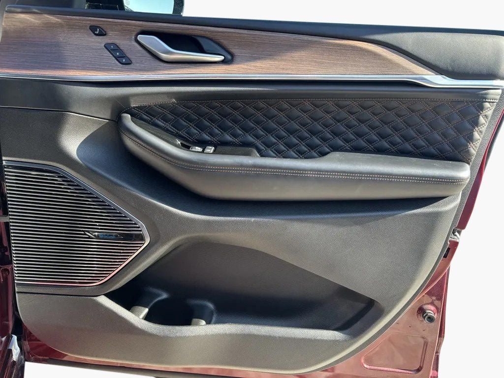 2022 Jeep Grand Cherokee Summit