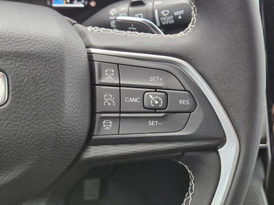 2025 Jeep Grand Cherokee GRAND CHEROKEE L LAREDO 4X4