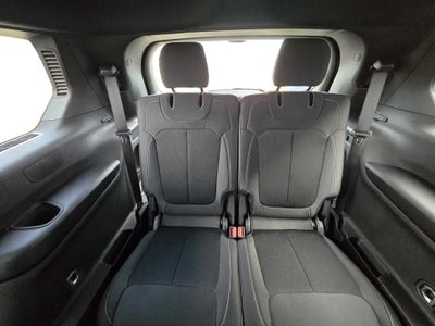 2025 Jeep Grand Cherokee GRAND CHEROKEE L LAREDO 4X4