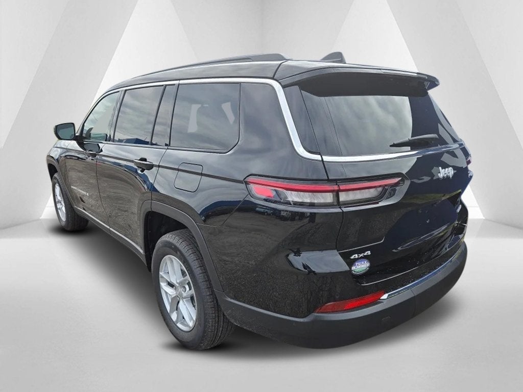 2025 Jeep Grand Cherokee GRAND CHEROKEE L LAREDO X 4X4