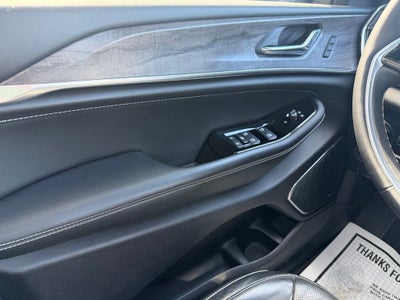 2024 Jeep Grand Cherokee L Overland 4x4