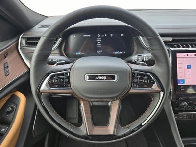 2025 Jeep Grand Cherokee GRAND CHEROKEE L SUMMIT 4X4