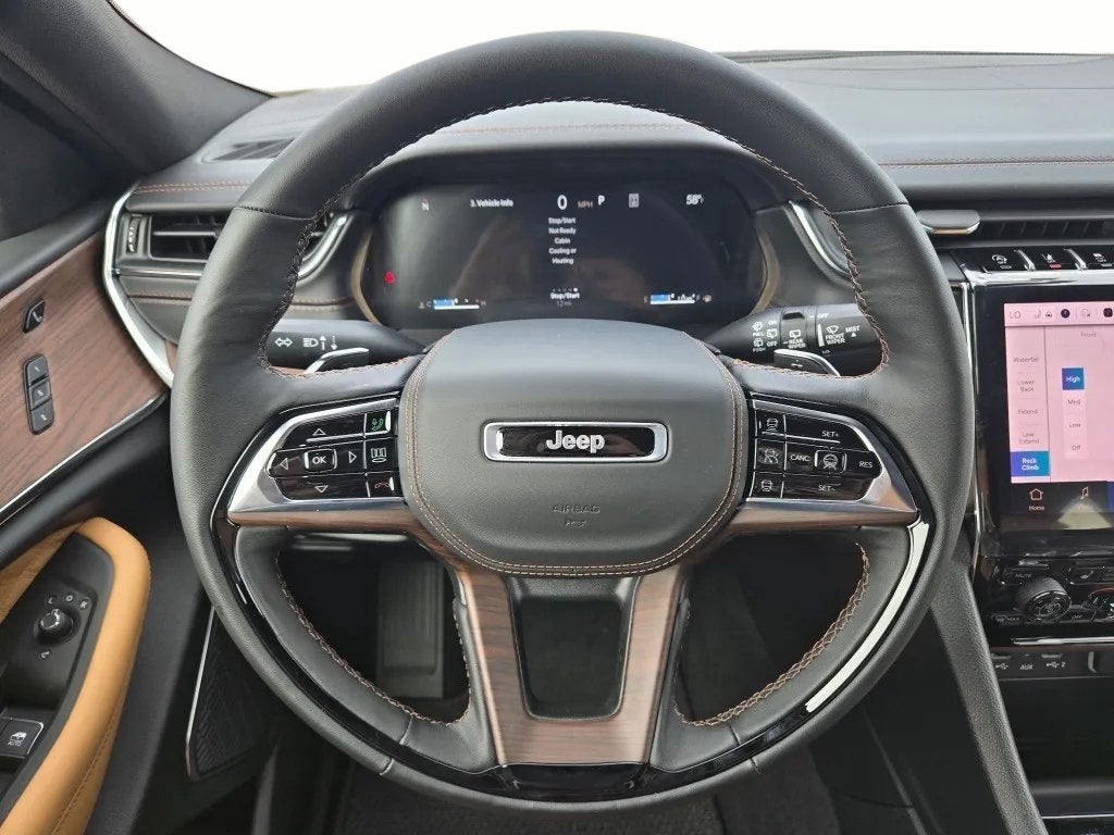 2025 Jeep Grand Cherokee GRAND CHEROKEE L SUMMIT 4X4