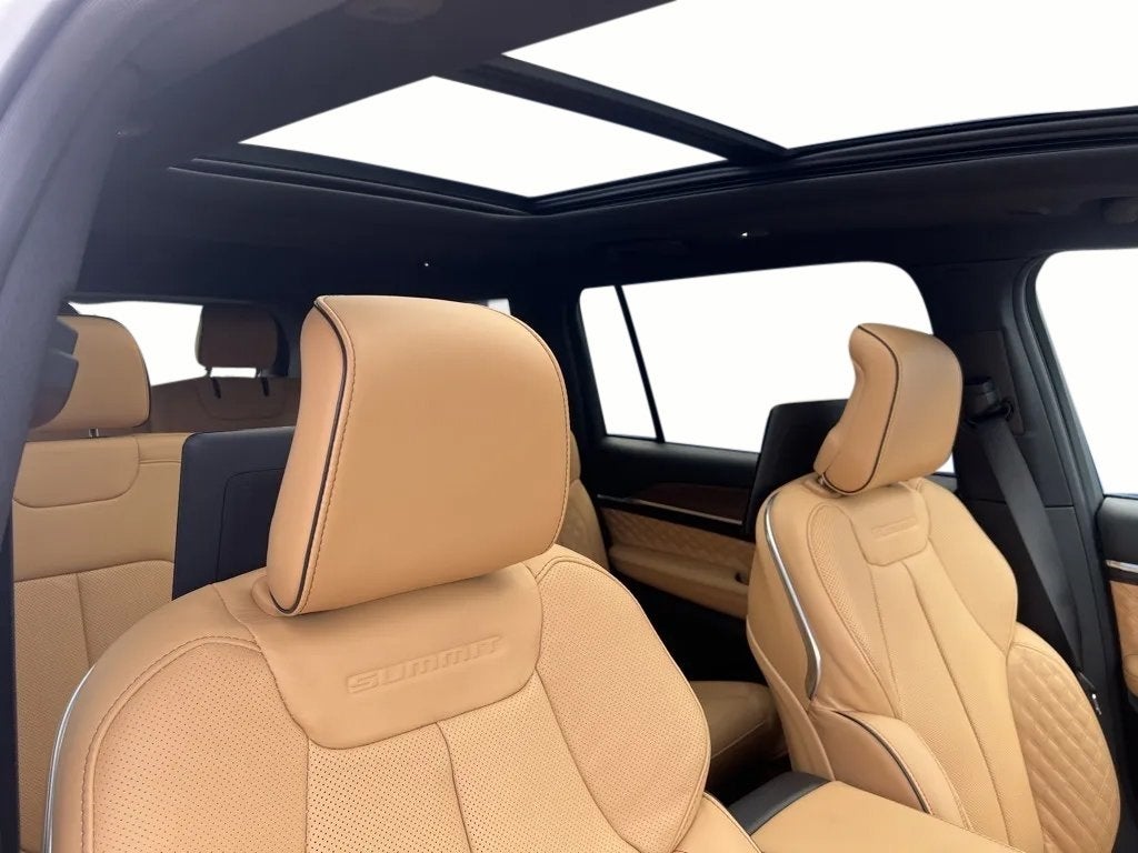 2025 Jeep Grand Cherokee GRAND CHEROKEE L SUMMIT 4X4