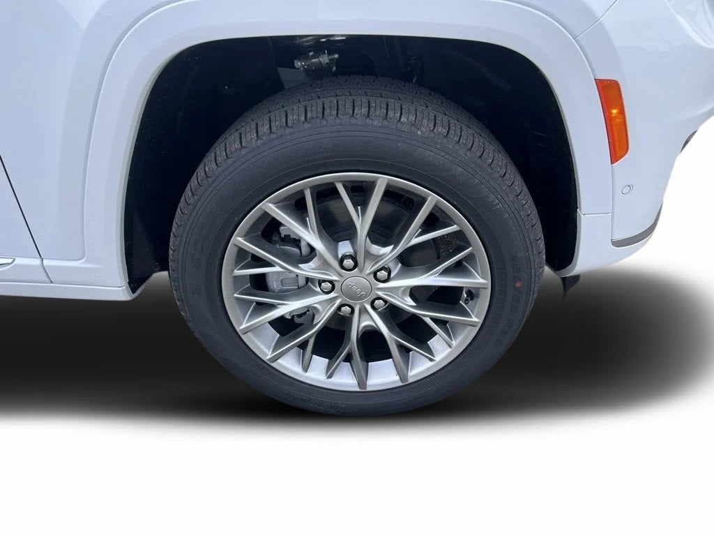 2025 Jeep Grand Cherokee GRAND CHEROKEE L SUMMIT 4X4