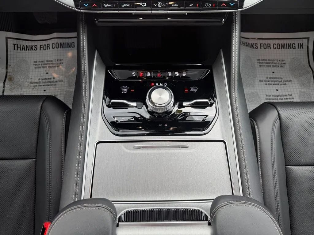 2026 Jeep Grand Wagoneer GRAND WAGONEER UPLAND 4X4