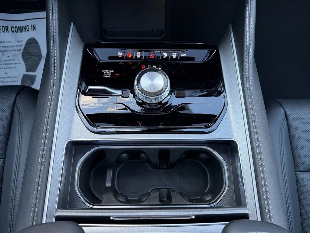 2025 Jeep Wagoneer WAGONEER 4X4