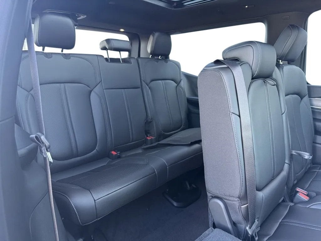 2025 Jeep Wagoneer WAGONEER 4X4