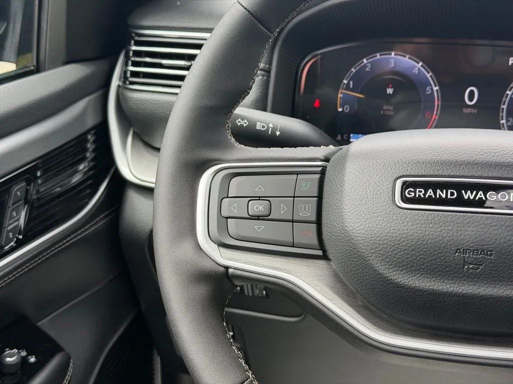2026 Jeep Grand Wagoneer GRAND WAGONEER UPLAND 4X4