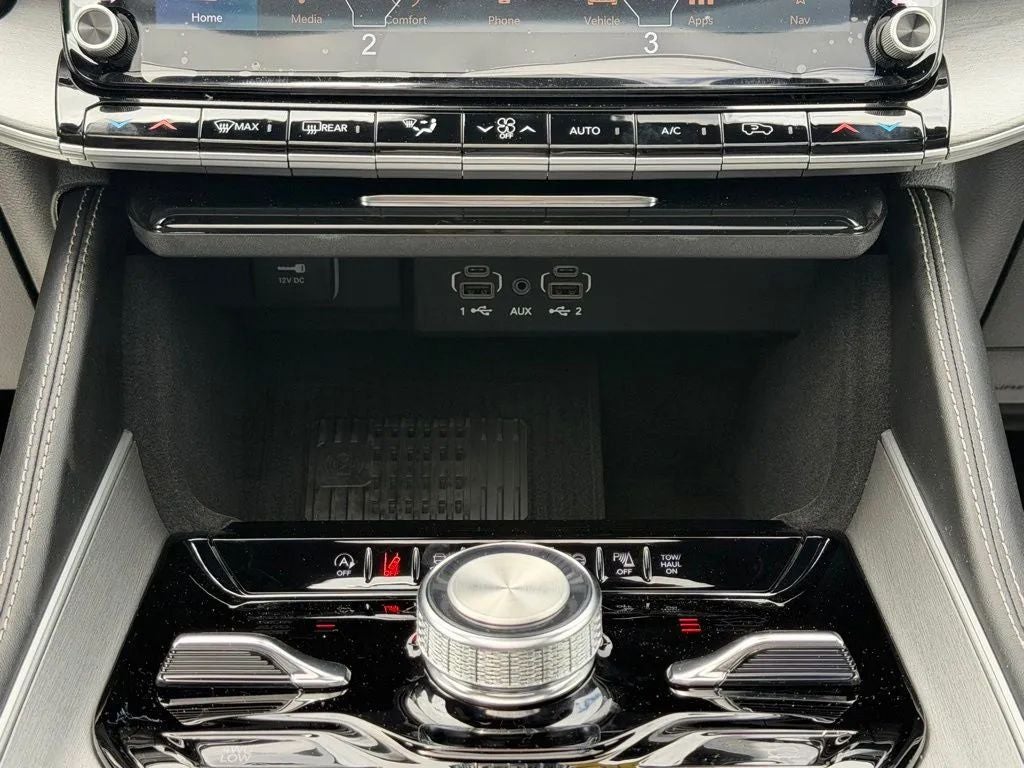 2026 Jeep Grand Wagoneer GRAND WAGONEER UPLAND 4X4