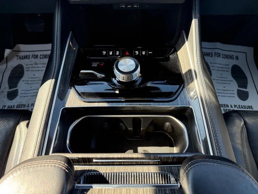 2022 Jeep Wagoneer Series II 4x4