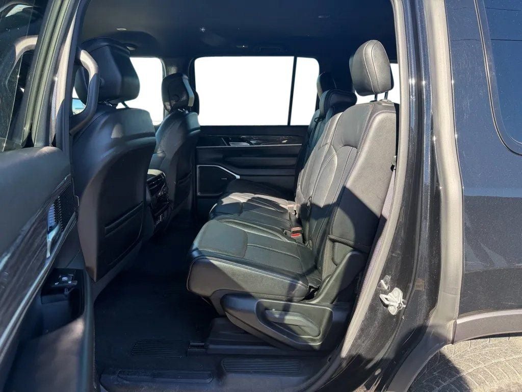 2022 Jeep Wagoneer Series II 4x4