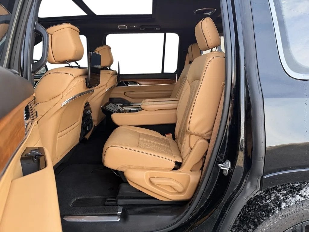 2022 Jeep Grand Wagoneer Series III 4x4