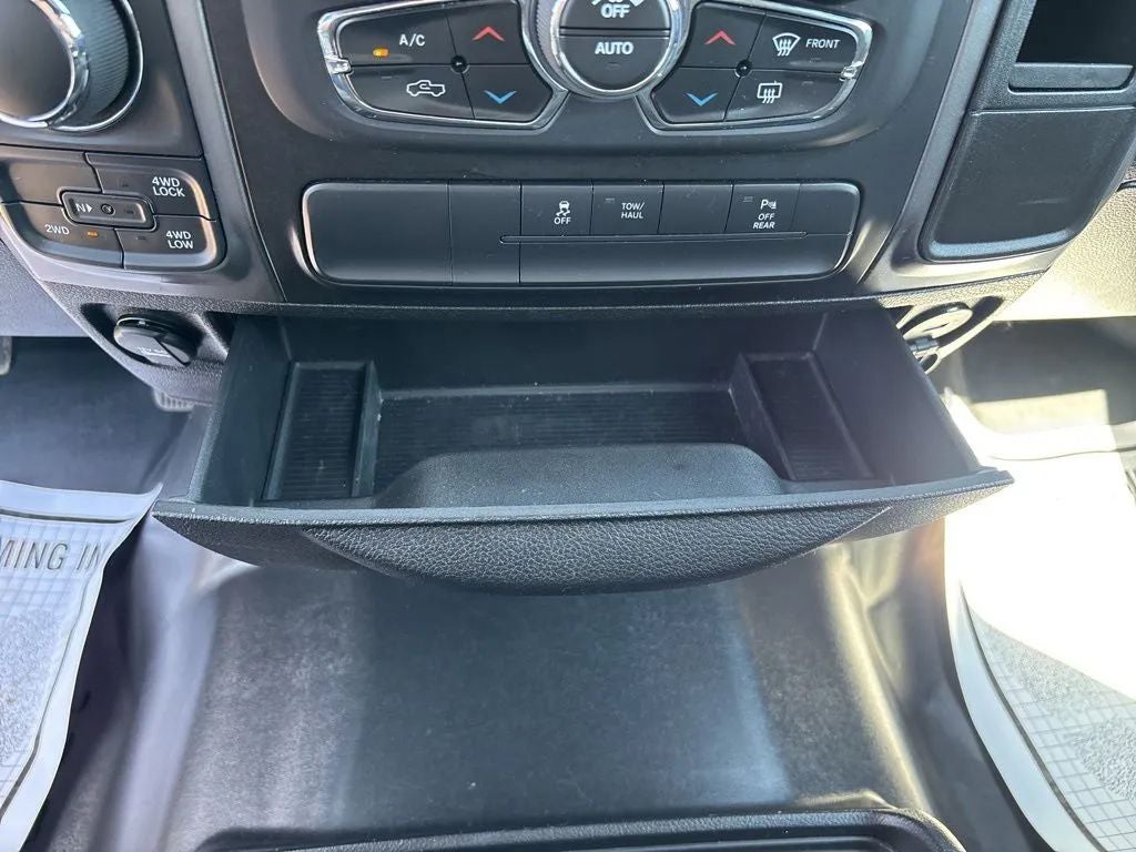 2022 RAM 1500 Classic Warlock Crew Cab 4x4 5'7' Box