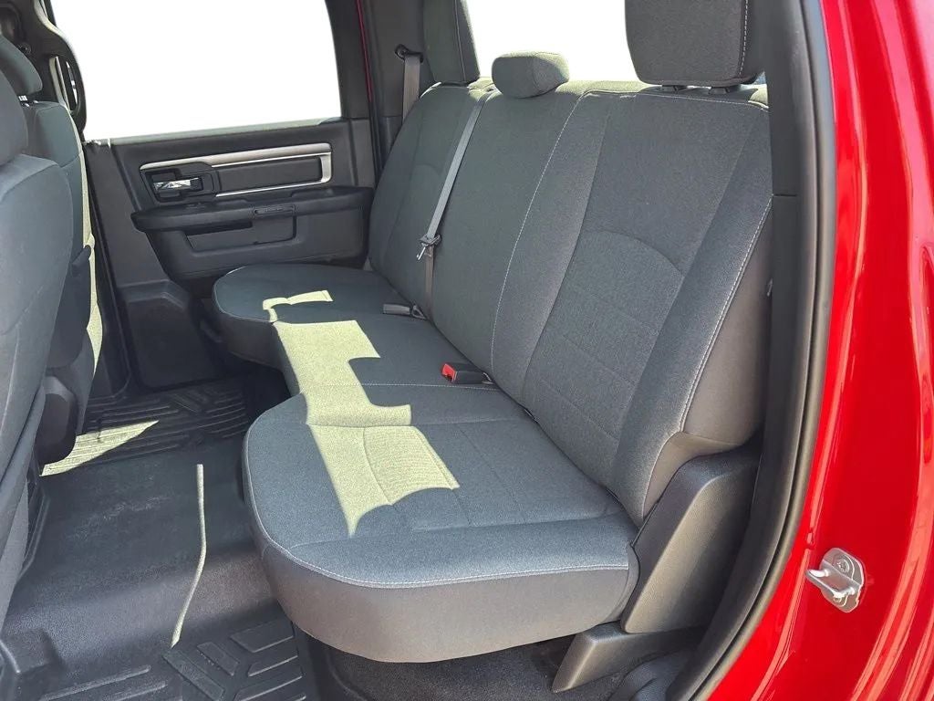2022 RAM 1500 Classic Warlock Crew Cab 4x4 5'7' Box