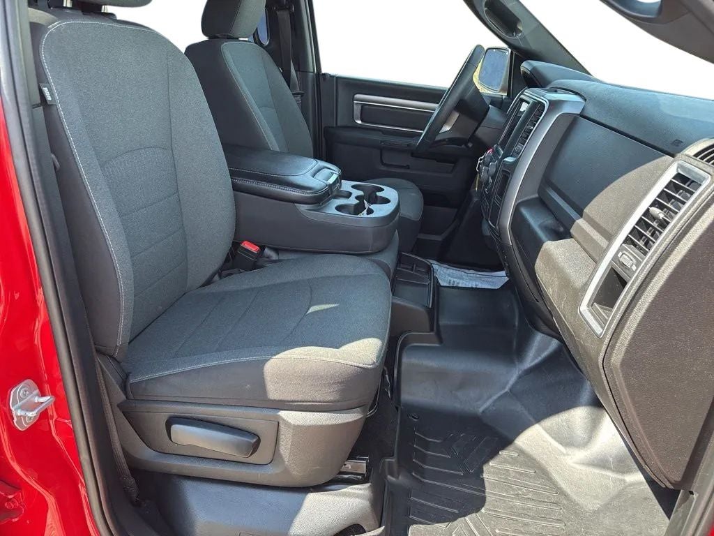 2022 RAM 1500 Classic Warlock Crew Cab 4x4 5'7' Box