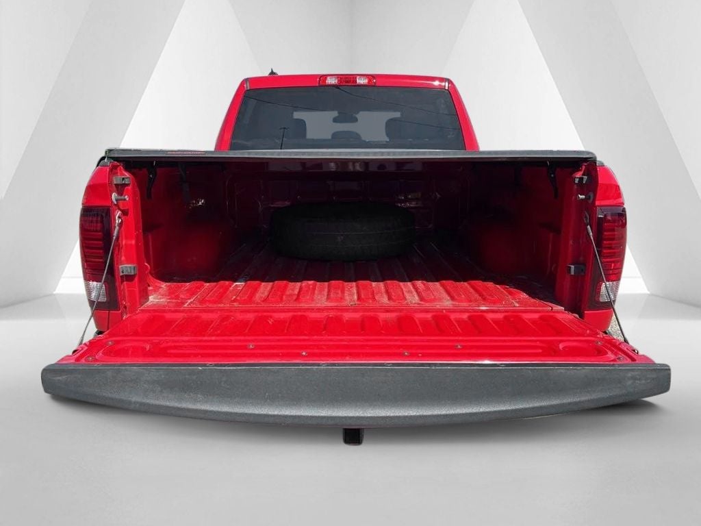2022 RAM 1500 Classic Warlock Crew Cab 4x4 5'7' Box