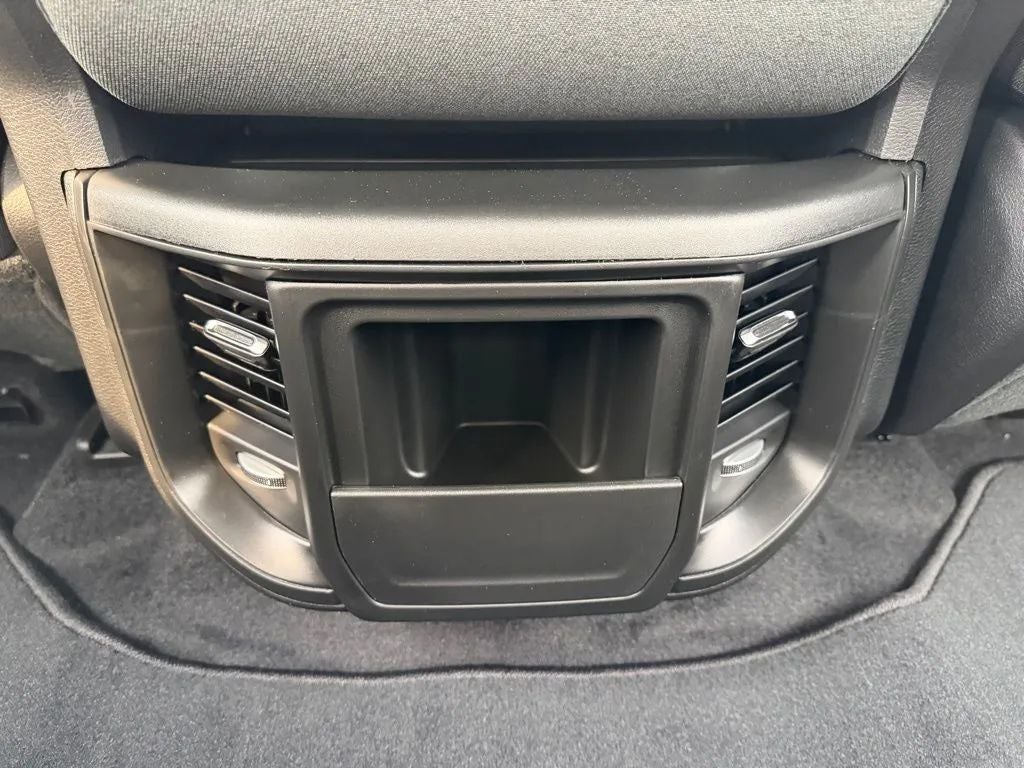 2026 RAM Ram 1500 RAM 1500 TRADESMAN CREW CAB 4X4 5'7' BOX