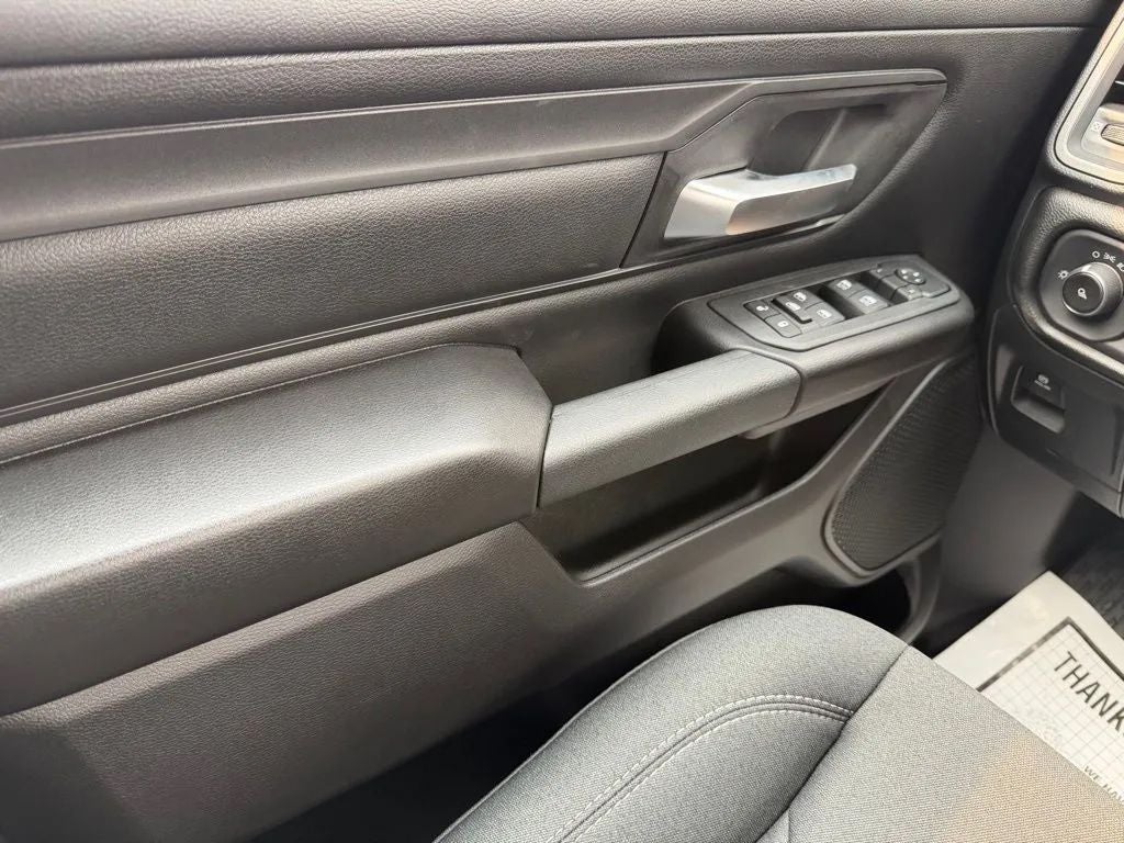 2026 RAM Ram 1500 RAM 1500 TRADESMAN CREW CAB 4X4 5'7' BOX