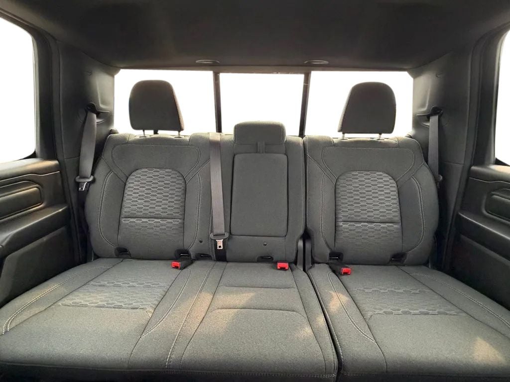 2026 RAM Ram 1500 RAM 1500 TRADESMAN CREW CAB 4X4 5'7' BOX