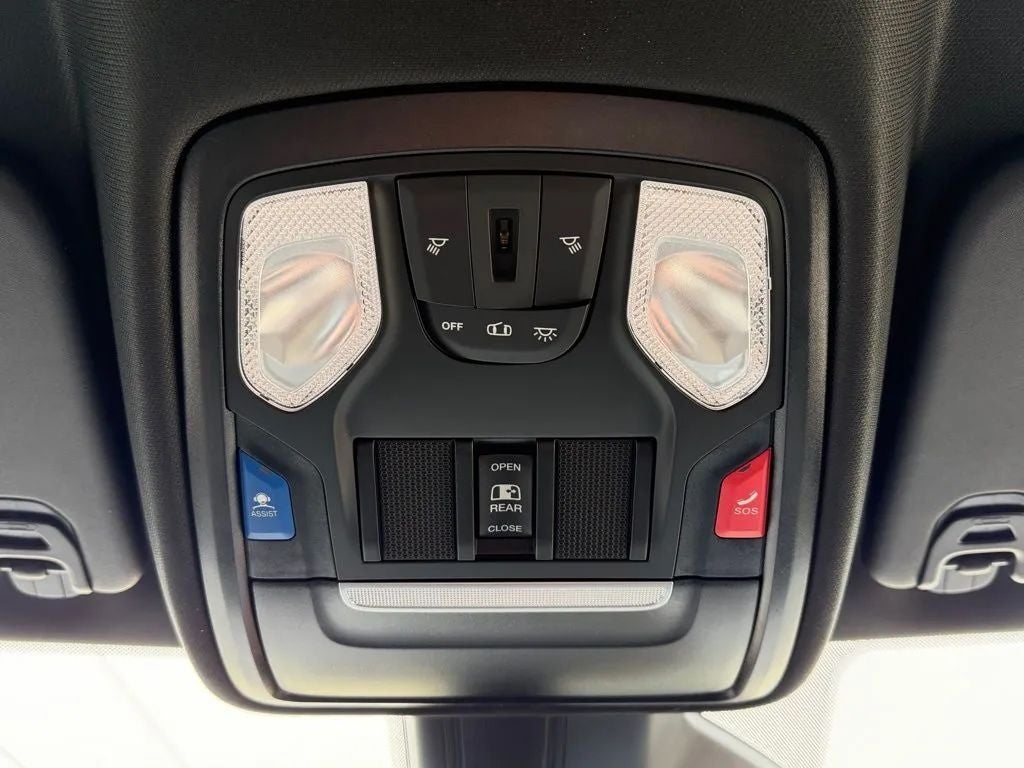 2026 RAM Ram 1500 RAM 1500 TRADESMAN CREW CAB 4X4 5'7' BOX