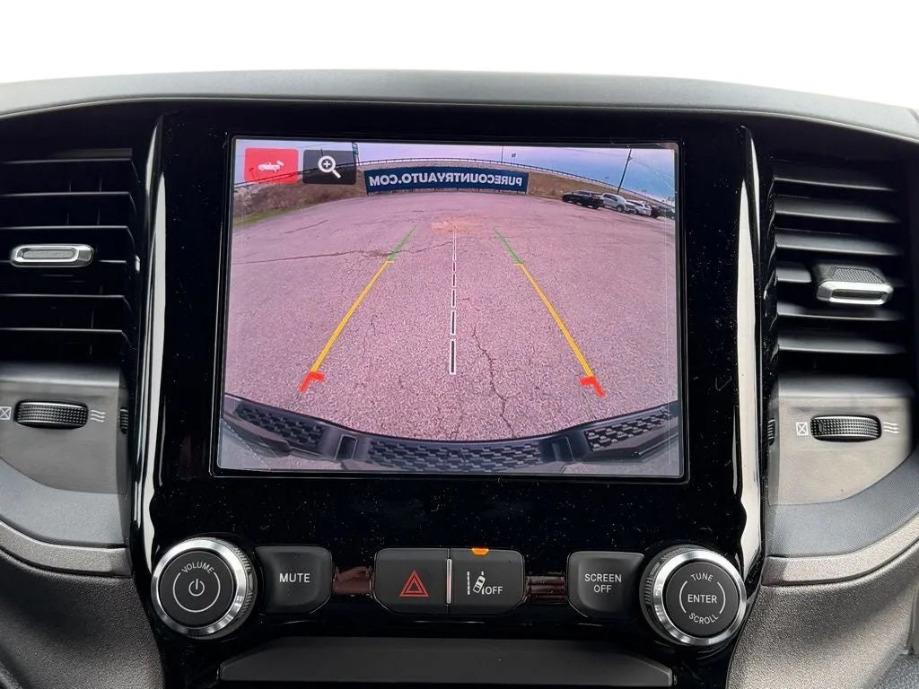 2026 RAM Ram 1500 RAM 1500 TRADESMAN CREW CAB 4X4 5'7' BOX