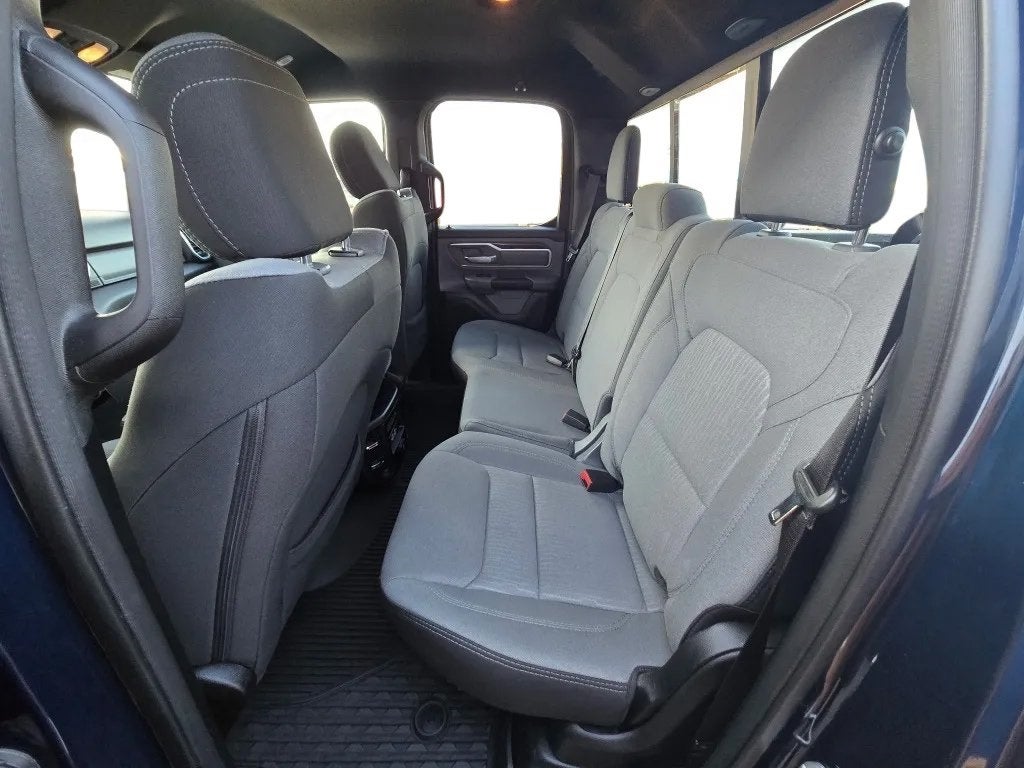 2022 RAM 1500 Big Horn Quad Cab 4x4 6'4' Box