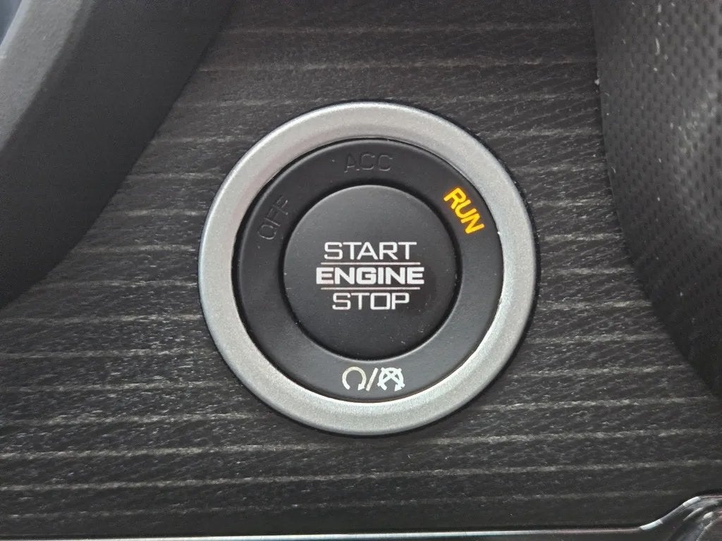 2023 RAM 1500 Limited Crew Cab 4x4 5'7' Box