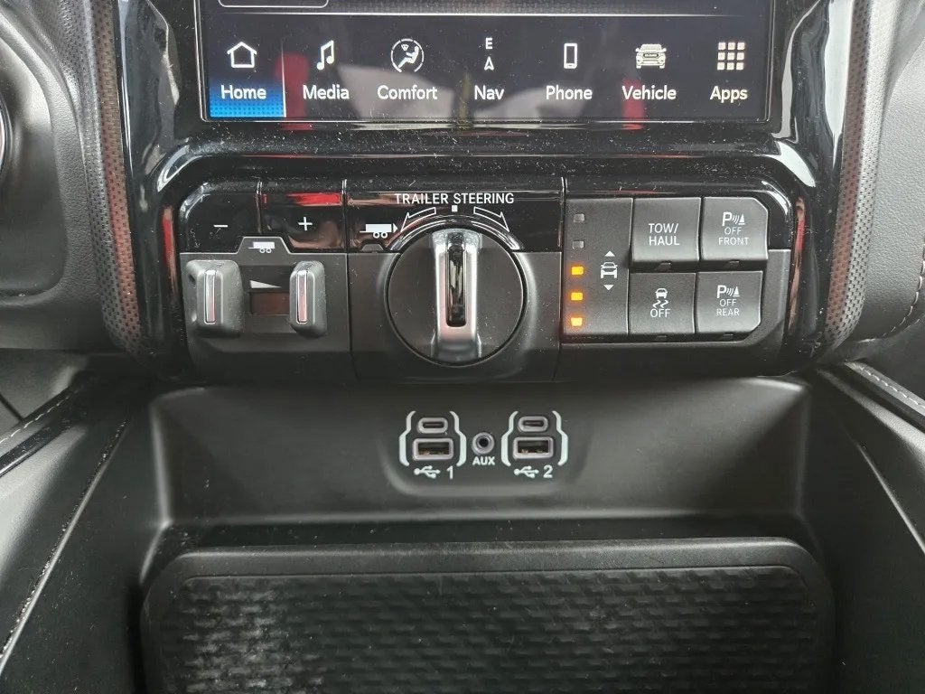 2023 RAM 1500 Limited Crew Cab 4x4 5'7' Box