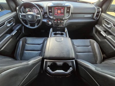 2020 RAM 1500 Laramie Crew Cab 4x4 5'7' Box