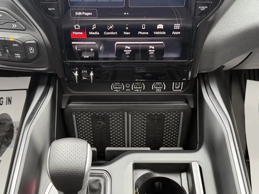 2026 RAM 1500 Rebel Crew Cab 4x4 5'7' Box