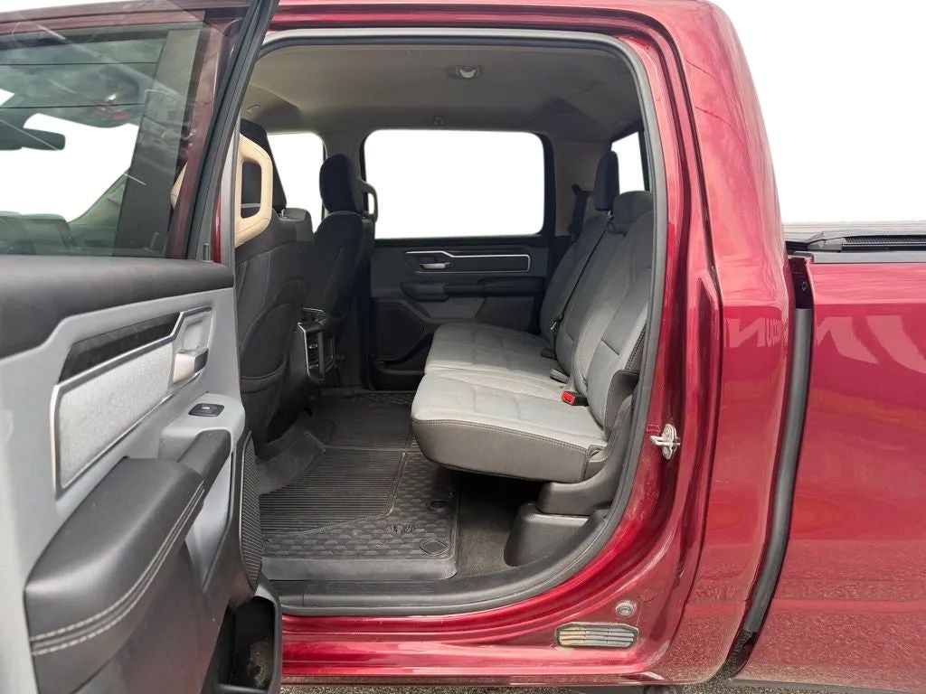 2019 RAM 1500 Big Horn/Lone Star Crew Cab 4x4 6'4' Box