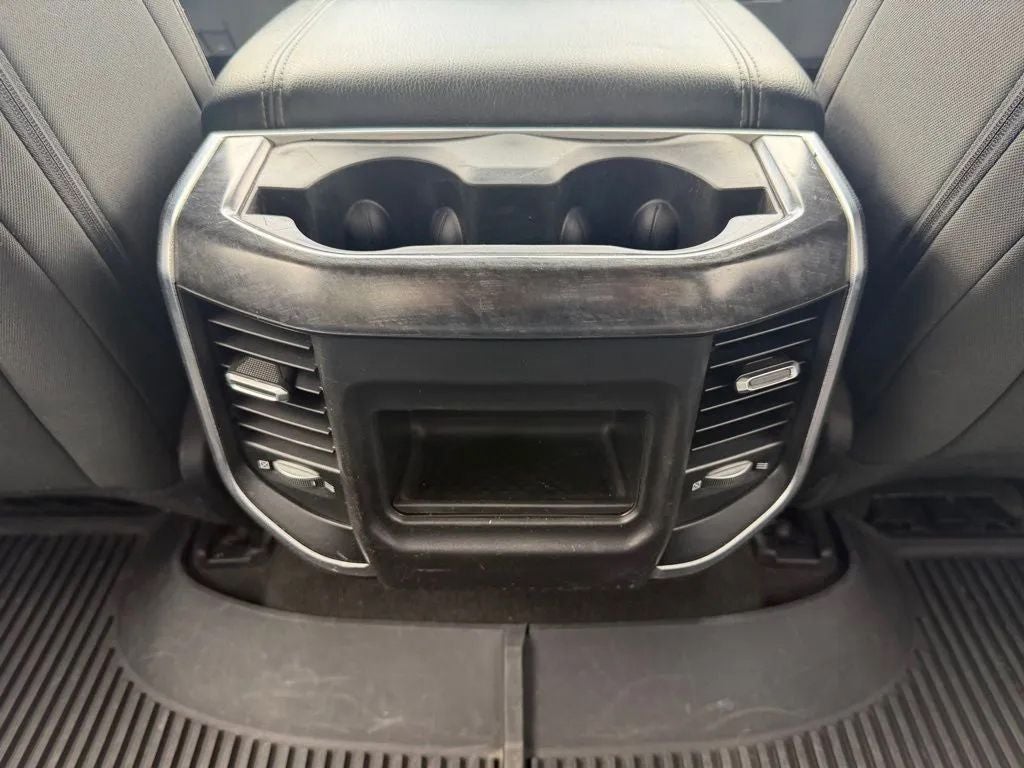 2019 RAM 1500 Big Horn/Lone Star Crew Cab 4x4 6'4' Box