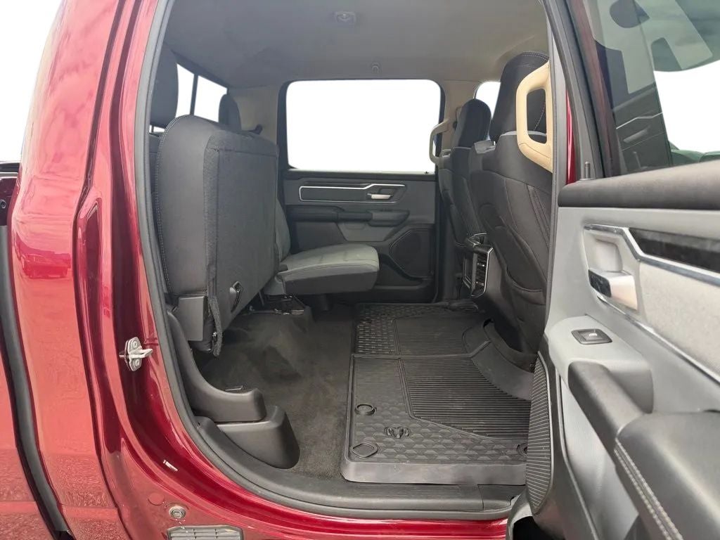 2019 RAM 1500 Big Horn/Lone Star Crew Cab 4x4 6'4' Box