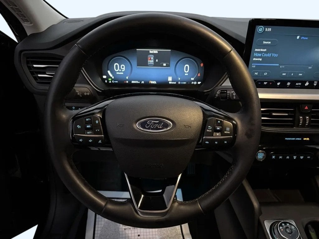 2024 Ford Escape Platinum