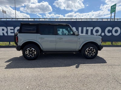 2022 Ford Bronco Outer Banks