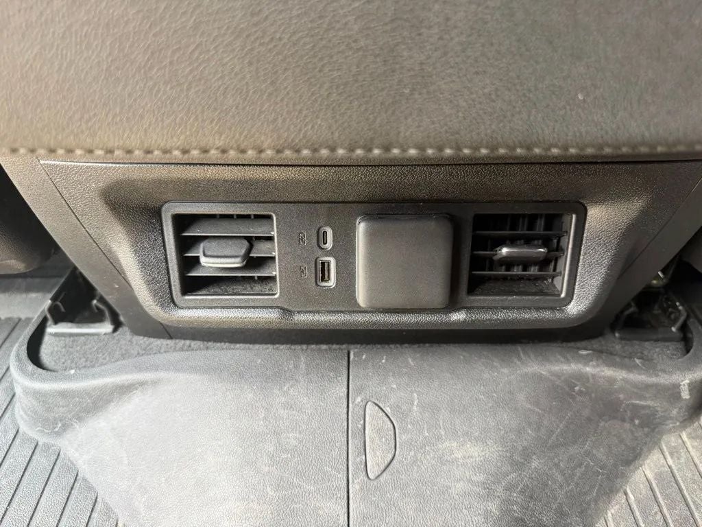 2024 Chevrolet Silverado 1500 4WD Crew Cab Short Bed LT
