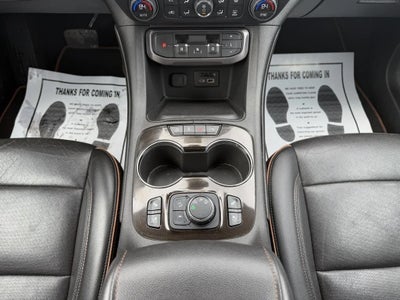 2022 GMC Acadia AWD AT4